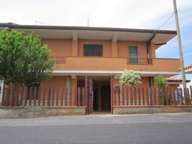Casa semindipendente di ampia metratura